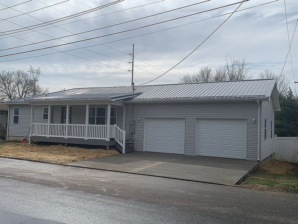 2nd image of 105 8th St