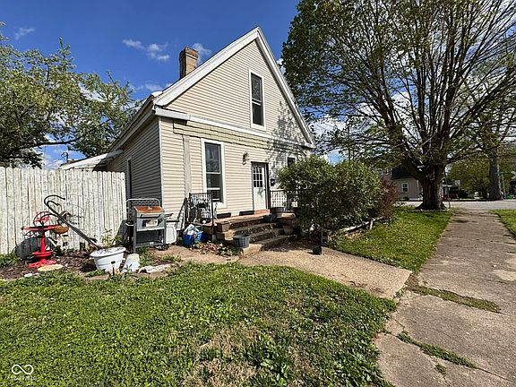 2nd image of 516 S Walnut St