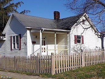 3rd image of 356 Schaum Ave