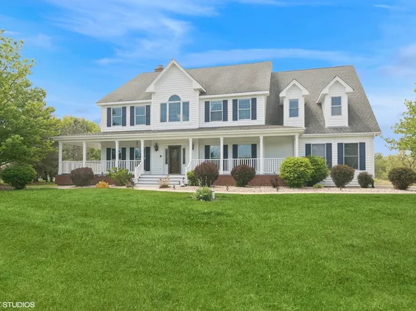 26464 N Bittersweet Trl, Mundelein, IL 60060