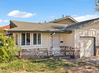 301B Montrose Dr, Folsom, CA 95630