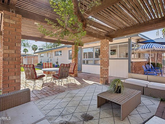 4th image of 116 W ORCHID Lane