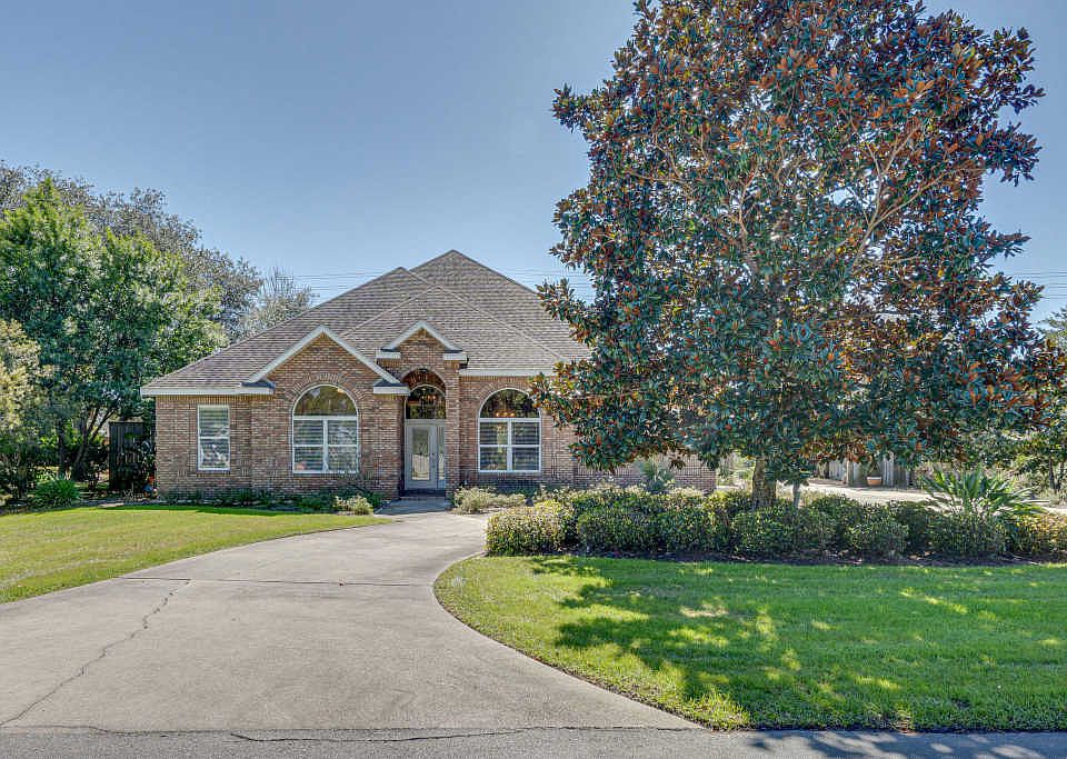 1st image of 13 Sandestin Estates Dr
