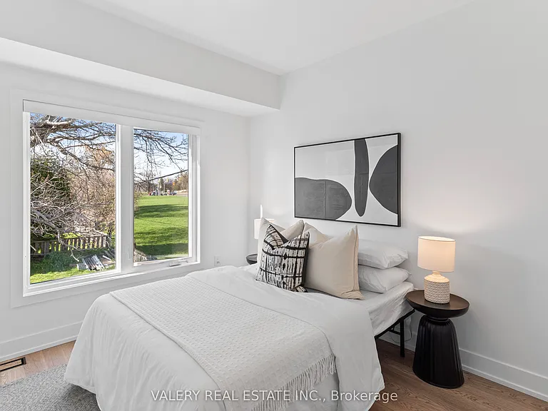 15 Acorn Ave #5 — Photo 30