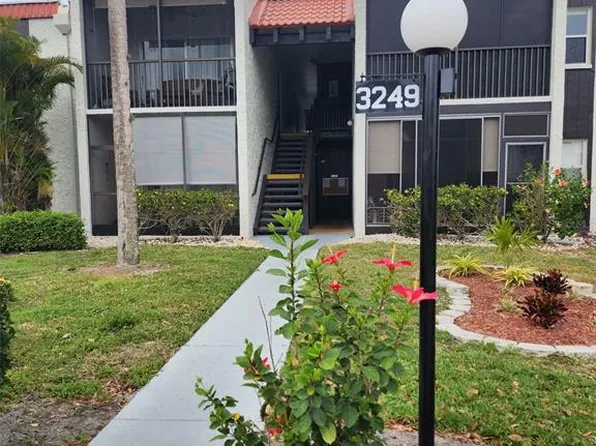3249 Beneva Rd, Sarasota, FL