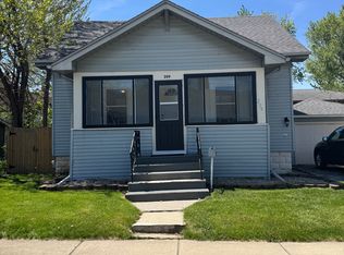 209 N East St, Crown Point, IN 46307