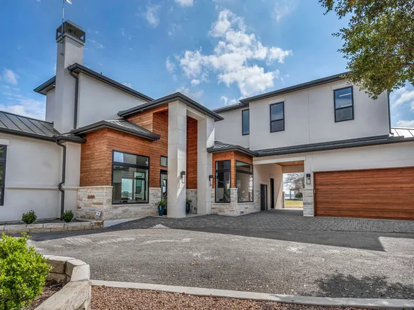 338 Park Lane, Sunrise Beach, TX 78643