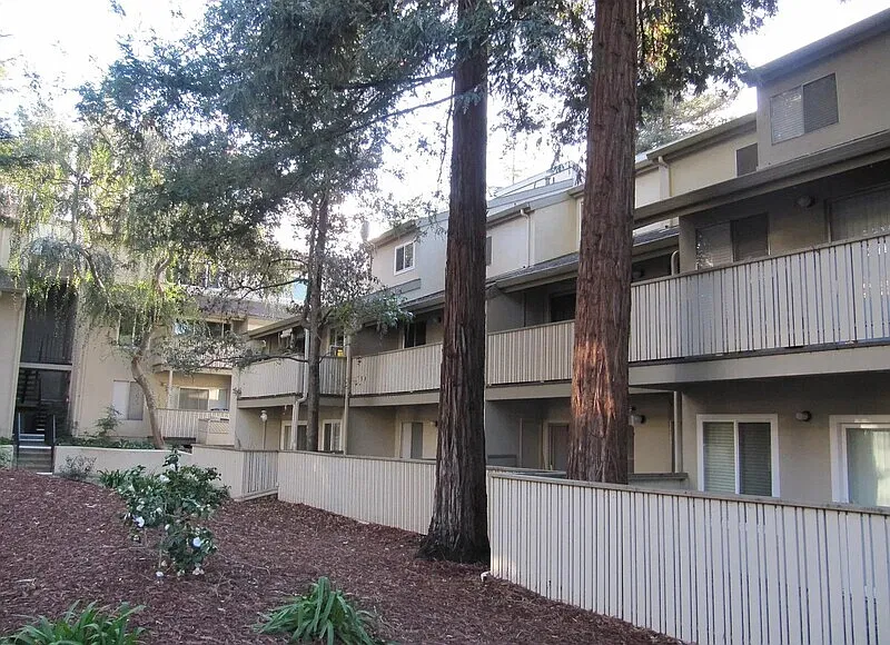 2704 Oak Rd #72
