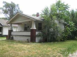 1329 E Olive St, Decatur, IL 62526