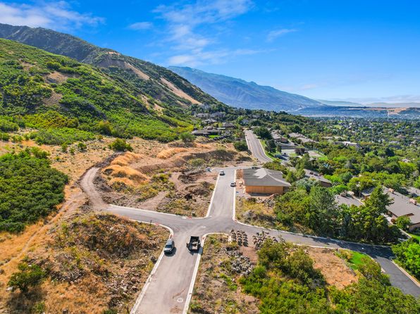 4875 S Nightingale Ln E, Ogden, UT 84403