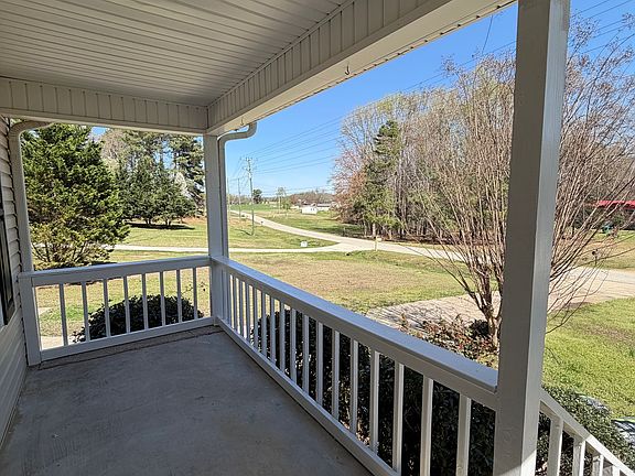 4th image of 1164 Bert Moorhead Rd