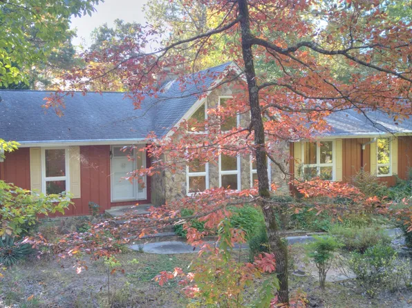 92 Jericho Ln, Toccoa, GA 30577