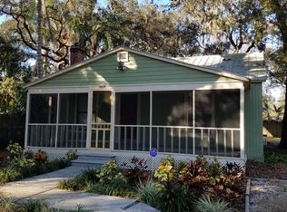 1409 W Humphrey St, Tampa, FL 33604