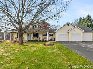 1969 Dakota Trl, Hastings, MI 49058