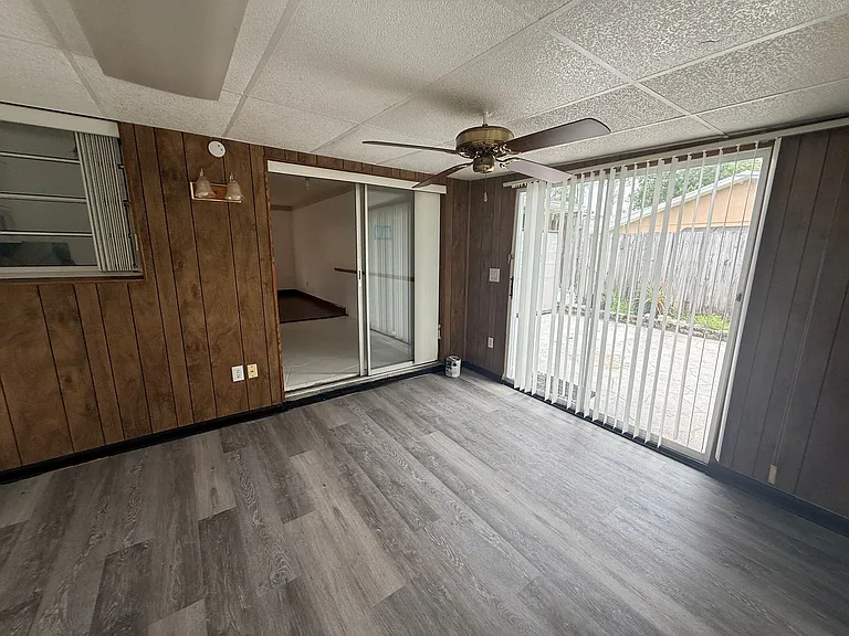 1358 Arrow St — Photo 25