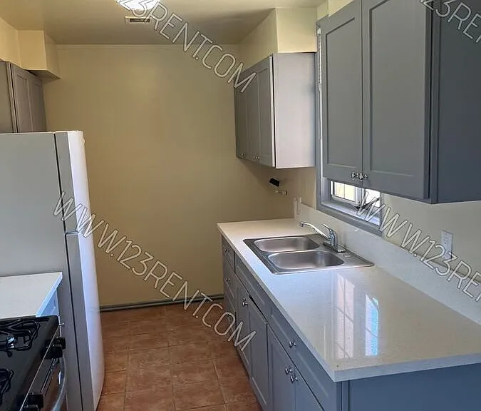 38830 9th St E — Photo 7