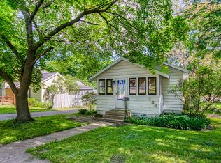 726 W Grove St, Greenville, MI 48838