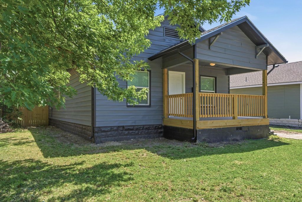 1530 S Waco Ave, Wichita, KS - View 3