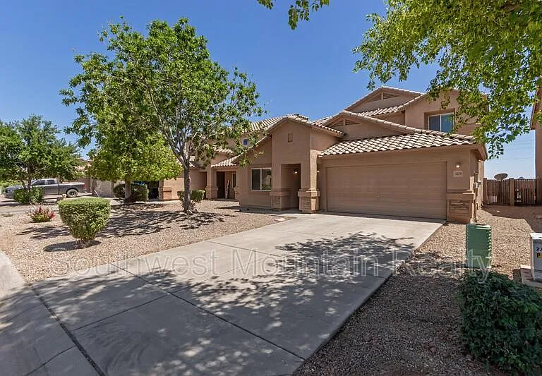 5179 E Silverbell Rd — Photo 5