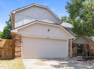 8841 Elbe Trl, Fort Worth, TX 76118