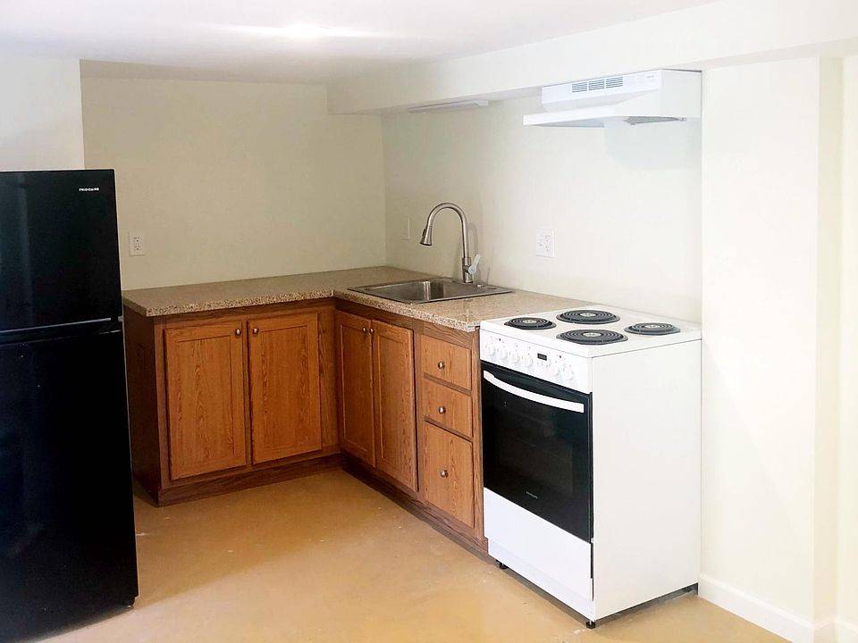 1st image of 2122 Peniston St #C