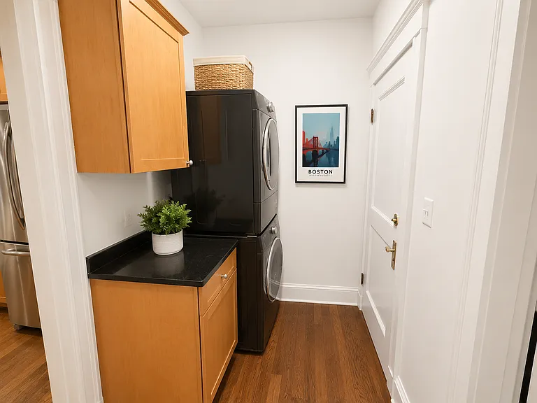 772 Centre St #3 — Photo 8