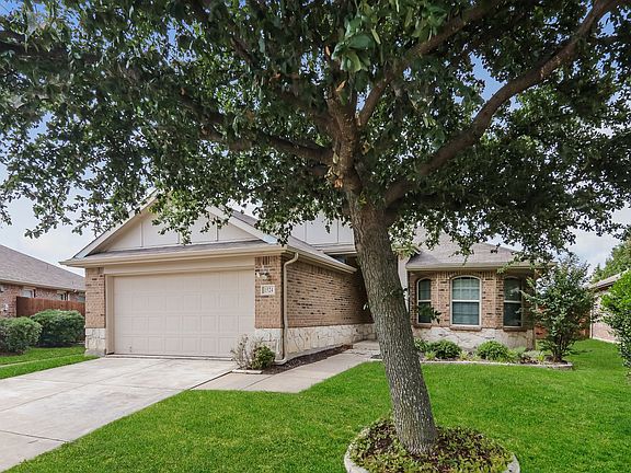 3rd image of 1524 Toucan Dr