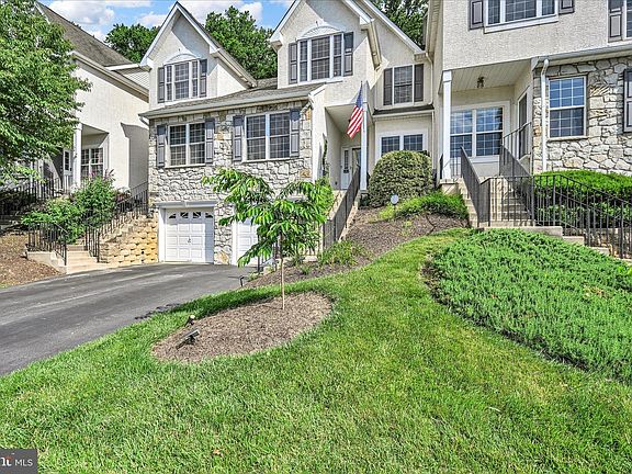 3rd image of 155 Madison Way