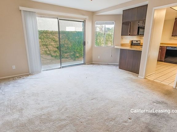 3rd image of 15916 Rosehaven Ln