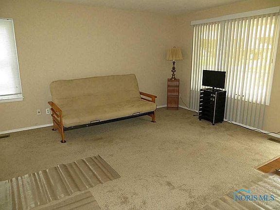 5th image of 4913 Brinthaven Dr