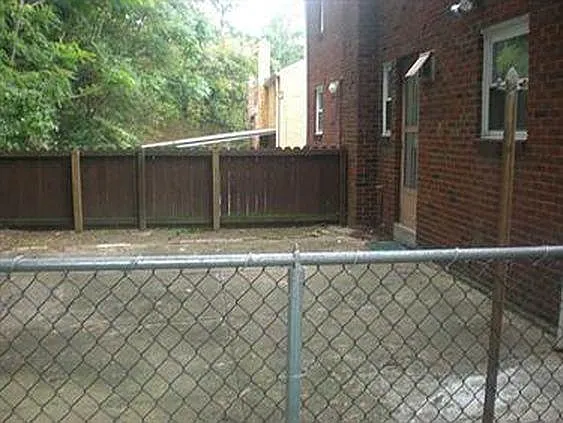 424 Brookline Blvd — Photo 6