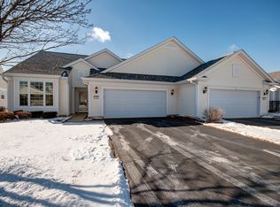 1721 Vantage Dr, Shorewood, IL 60404