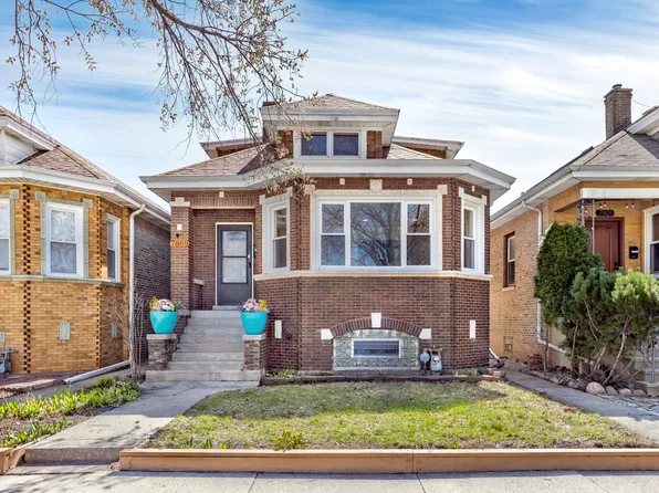 7869 W Sunset Dr, Elmwood Park, IL 60707