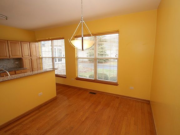 4th image of 21013 W Torrey Pines Ct