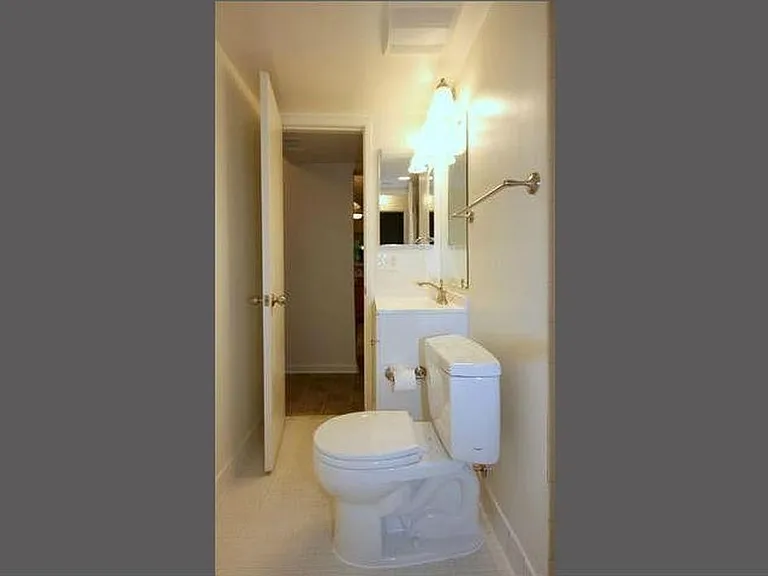 5657 Harpers Farm Rd #B — Photo 6