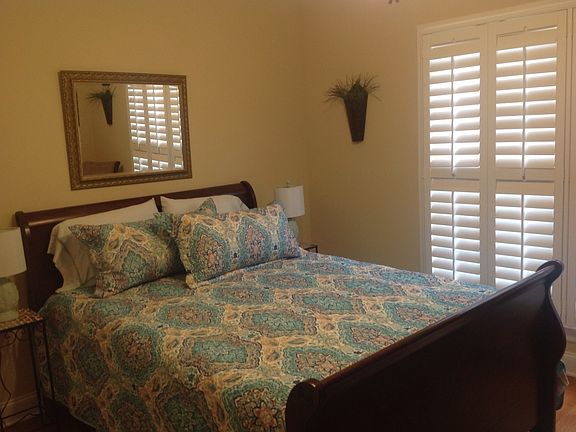 2nd image of 133 Magnolia Glen Cir