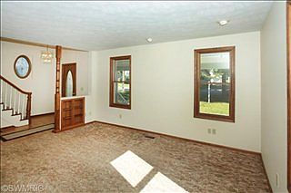 3rd image of 215 W Franklin St