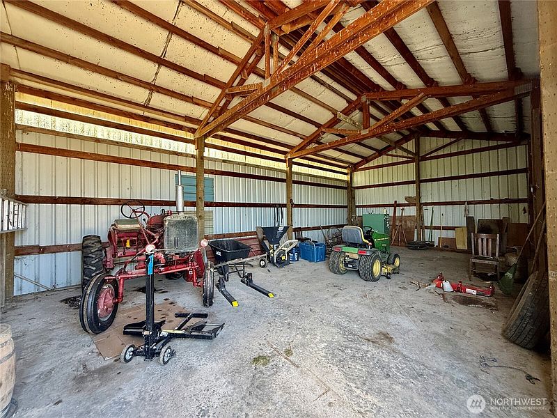 3rd image of 12741 Ring Lane