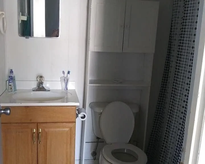 208 E Main St #D — Photo 4
