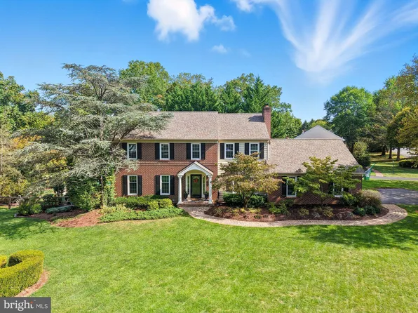 535 Beaumont Cir, West Chester, PA 19380