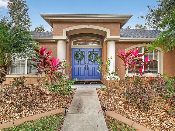 2nd image of 34315 Shadewood Cir