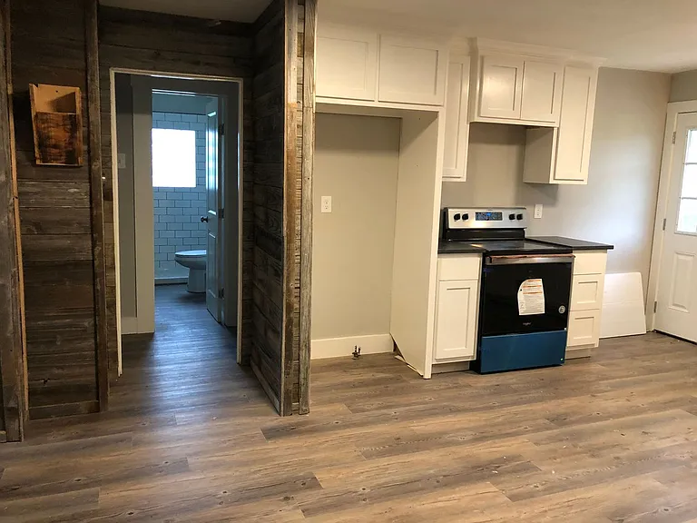 4200 Valview Dr — Photo 4