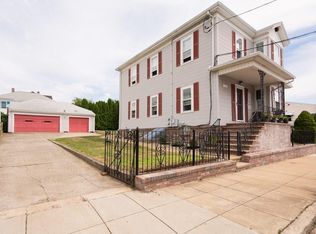 986 Cherry St, Fall River, MA 02720