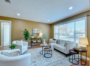 110 Line Dr, Gainesville, TX 76240