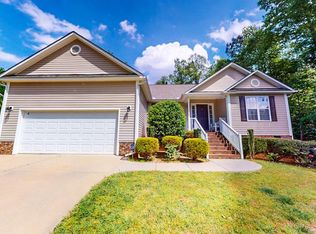 199 Buckingham Ct, Smithfield, NC 27577