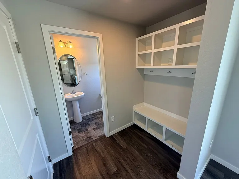 2139 Saison St — Photo 6