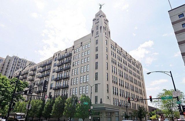 1st image of 758 N Larrabee St APT 227