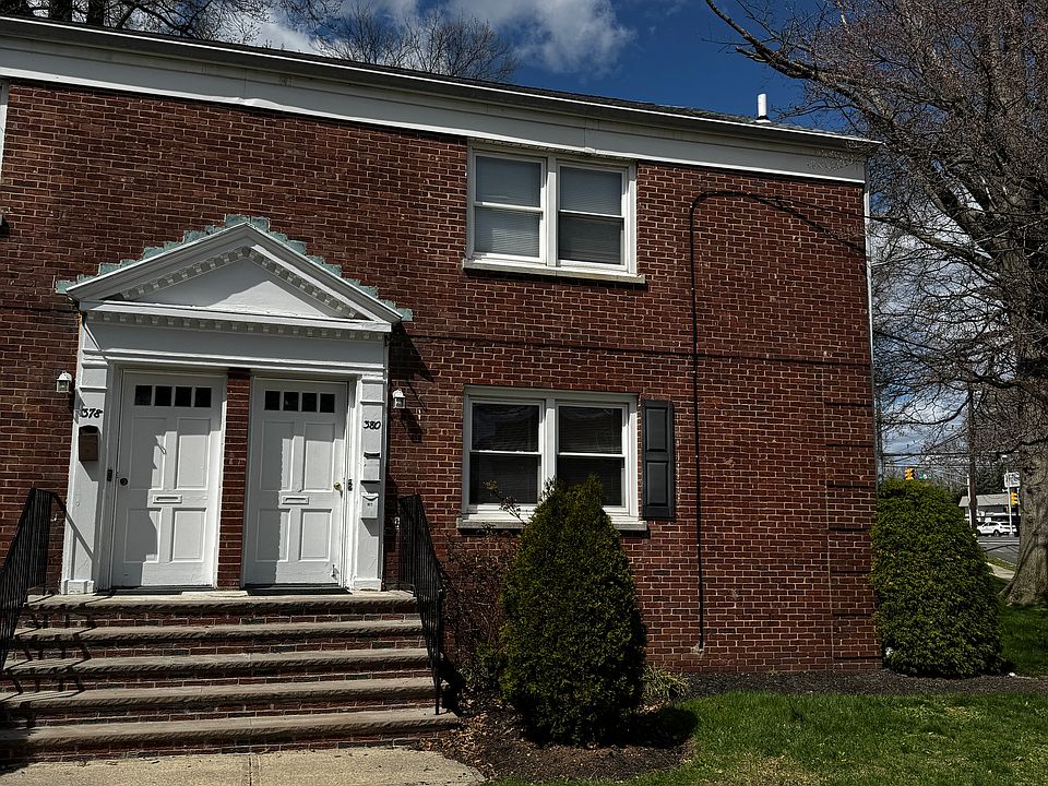 1st image of 380 W Lake Ave #2
