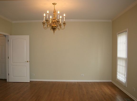 3rd image of 965 Harmon Blvd