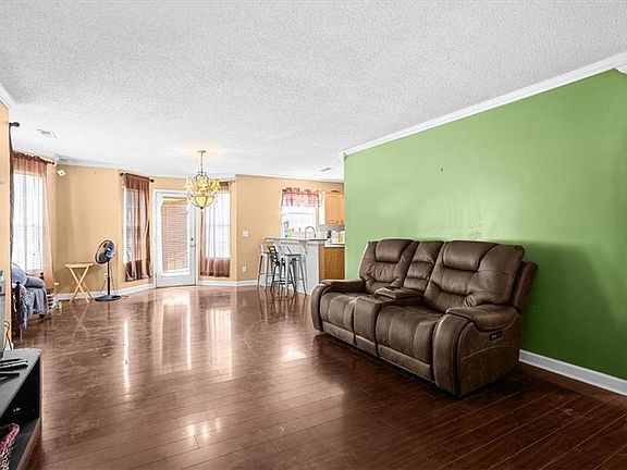 5th image of 15 Loblolly Ct